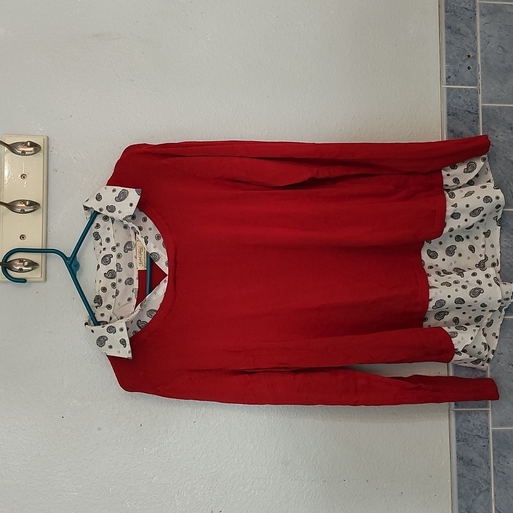Size XL layered sweater